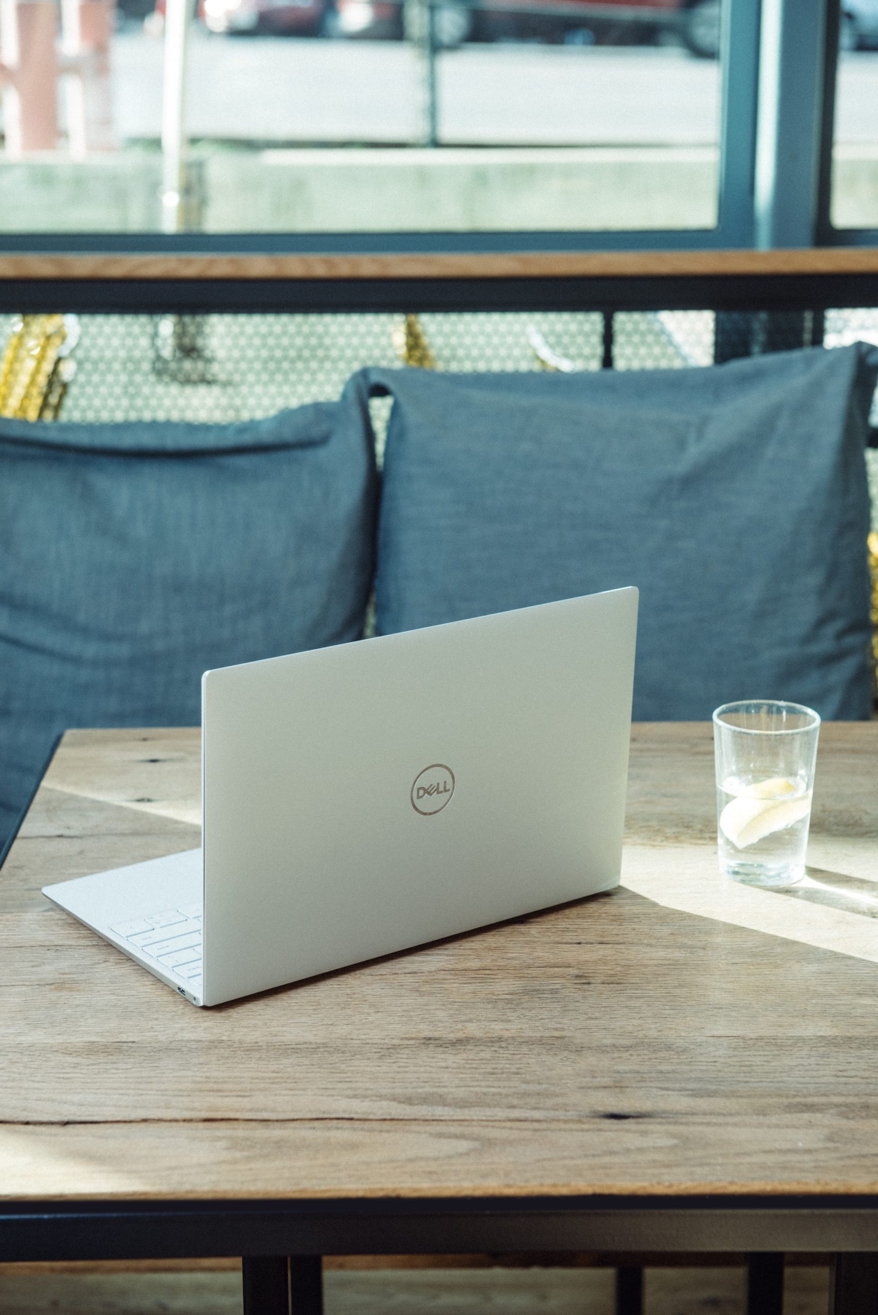 xps-e59Y6vqbL7Y-unsplash
